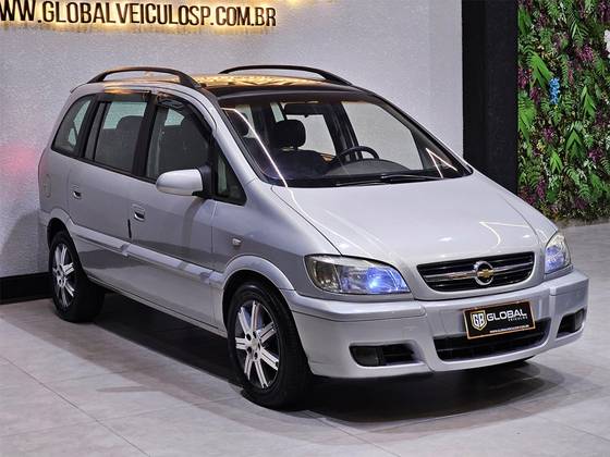 CHEVROLET ZAFIRA 2.0 MPFI COMFORT 8V FLEX 4P MANUAL CHEVROLET ZAFIRA 2.0 MPFI COMFORT 8V FLEX 4P MANUAL